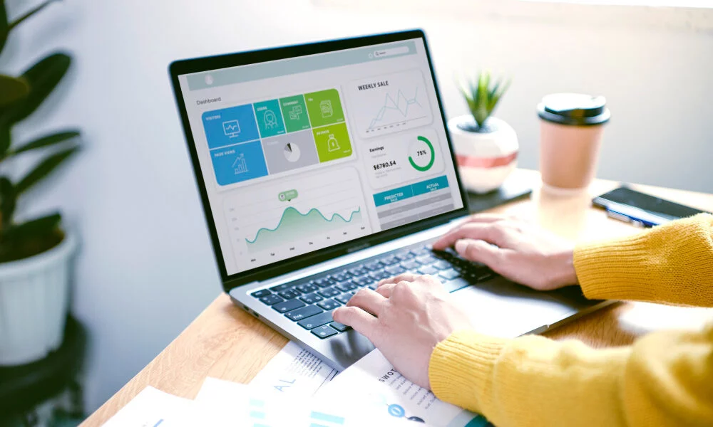 businesspeople working finance accounting analyze financi 1